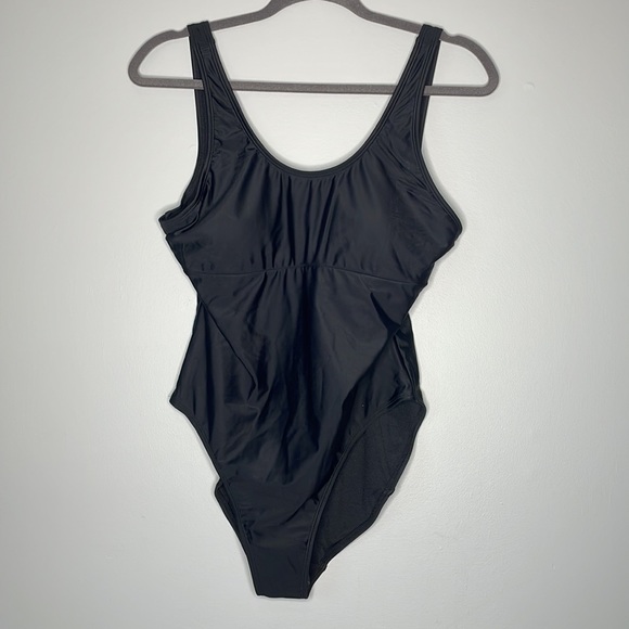 Lole One Piece Swimsuit - Picture 3 of 8